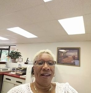 Meet your Posher, Bessie